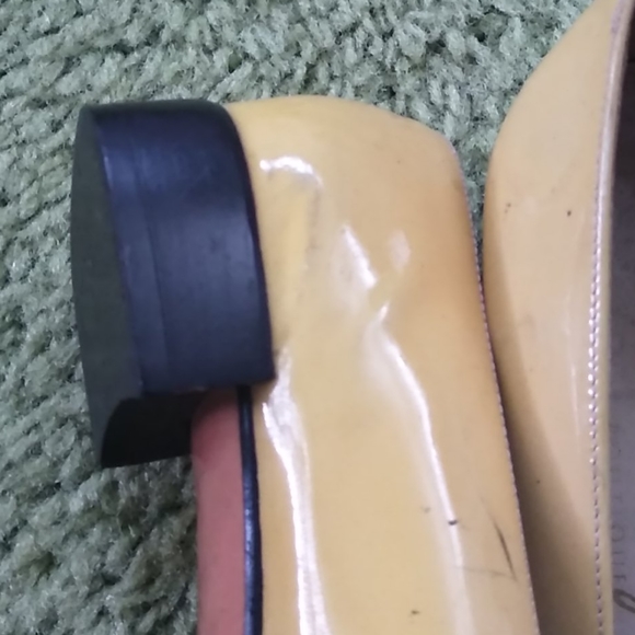 Salvatore Ferragamo shoes - Picture 5 of 8